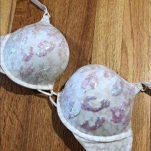 VS Miraculous Plunge